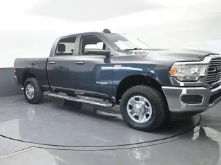 Ram 2500 2019 4x4 Lone Star 4dr Crew Cab 6.3 ft. SB Pickup