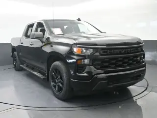 Chevrolet Silverado 1500 2024 4x2 Custom 4dr Crew Cab 5.8 ft. SB