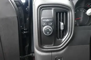 Chevrolet Silverado 1500 2024 4x2 Custom 4dr Crew Cab 5.8 ft. SB
