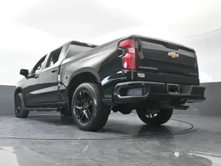 Chevrolet Silverado 1500 2024 4x2 Custom 4dr Crew Cab 5.8 ft. SB