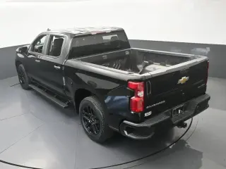 Chevrolet Silverado 1500 2024 4x2 Custom 4dr Crew Cab 5.8 ft. SB