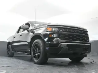 Chevrolet Silverado 1500 2024 4x2 Custom 4dr Crew Cab 5.8 ft. SB