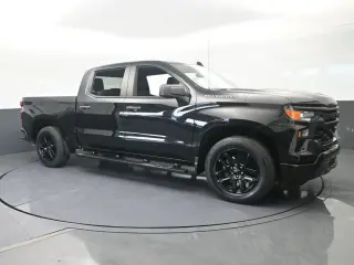 Chevrolet Silverado 1500 2024 4x2 Custom 4dr Crew Cab 5.8 ft. SB