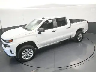 Chevrolet Silverado 1500 Limited 2022 4x2 Custom 4dr Crew Cab 5.8 ft. SB