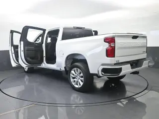 Chevrolet Silverado 1500 Limited 2022 4x2 Custom 4dr Crew Cab 5.8 ft. SB