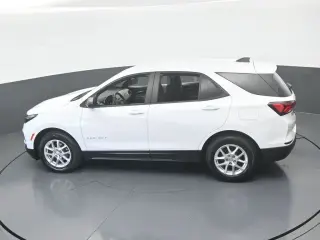 Chevrolet Equinox 2024 LS 4dr SUV w/1LS