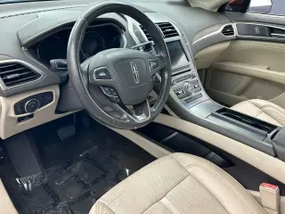 Lincoln MKZ 2017 AWD Reserve 4dr Sedan