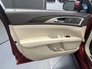 Lincoln MKZ 2017 AWD Reserve 4dr Sedan