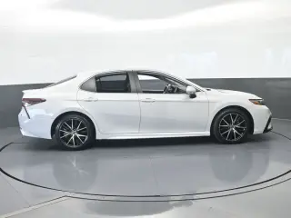 Toyota Camry 2023 SE 4dr Sedan