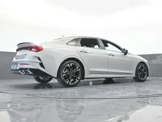 Kia K5 2022 GT-Line 4dr Sedan
