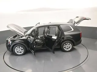 Kia Telluride 2022 LX 4dr SUV