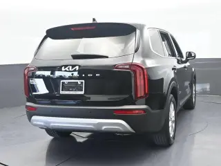 Kia Telluride 2022 LX 4dr SUV
