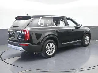 Kia Telluride 2022 LX 4dr SUV