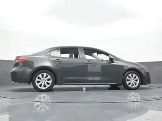 Toyota Corolla 2025 LE 4dr Sedan