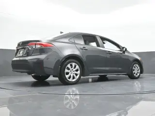 Toyota Corolla 2025 LE 4dr Sedan