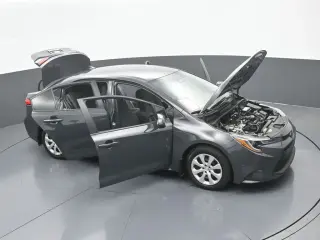Toyota Corolla 2025 LE 4dr Sedan