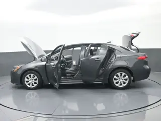 Toyota Corolla 2025 LE 4dr Sedan