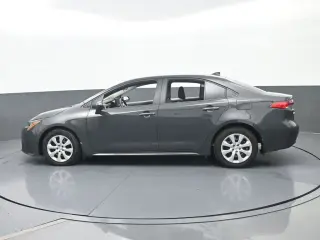 Toyota Corolla 2025 LE 4dr Sedan