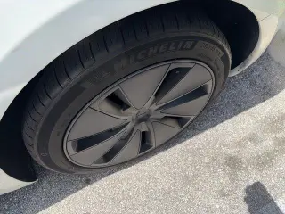 Tesla Model 3 2025 Long Range 4dr Fastback
