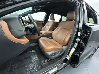 Toyota Crown Signia 2025 AWD XLE 4dr Crossover