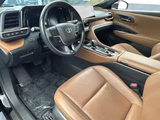 Toyota Crown Signia 2025 AWD XLE 4dr Crossover