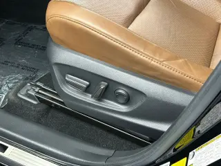 Toyota Crown Signia 2025 AWD XLE 4dr Crossover
