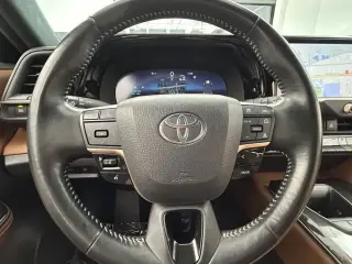 Toyota Crown Signia 2025 AWD XLE 4dr Crossover
