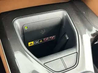 Toyota Crown Signia 2025 AWD XLE 4dr Crossover