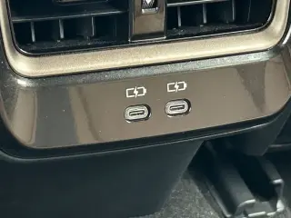Toyota Crown Signia 2025 AWD XLE 4dr Crossover