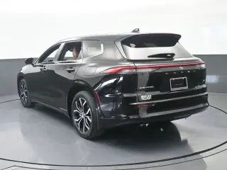 Toyota Crown Signia 2025 AWD XLE 4dr Crossover