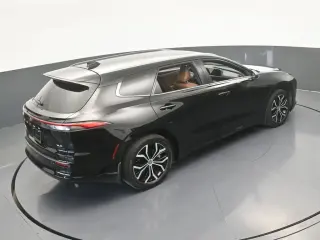 Toyota Crown Signia 2025 AWD XLE 4dr Crossover