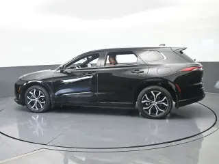 Toyota Crown Signia 2025 AWD XLE 4dr Crossover