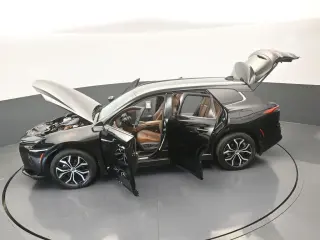 Toyota Crown Signia 2025 AWD XLE 4dr Crossover