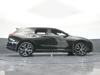 Toyota Crown Signia 2025 AWD XLE 4dr Crossover