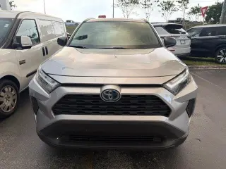 Toyota RAV4 Hybrid 2024 AWD LE 4dr SUV