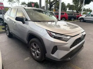 Toyota RAV4 Hybrid 2024 AWD LE 4dr SUV