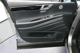 Genesis GV80 2025 AWD 2.5T Standard 4dr SUV