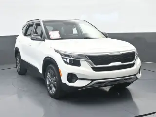 Kia Seltos 2023 S 4dr SUV