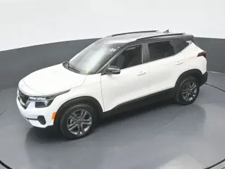 Kia Seltos 2023 S 4dr SUV