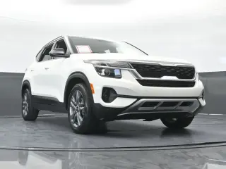 Kia Seltos 2023 S 4dr SUV