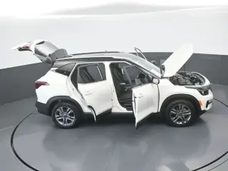 Kia Seltos 2023 S 4dr SUV