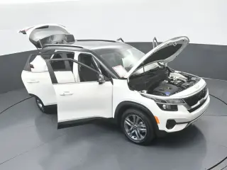 Kia Seltos 2023 S 4dr SUV
