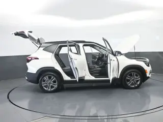 Kia Seltos 2023 S 4dr SUV