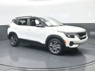 Kia Seltos 2023 S 4dr SUV