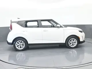 Kia Soul 2024 S 4dr Crossover