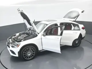 Mercedes-Benz GLC 2022 AWD GLC 300 4MATIC 4dr Coupe