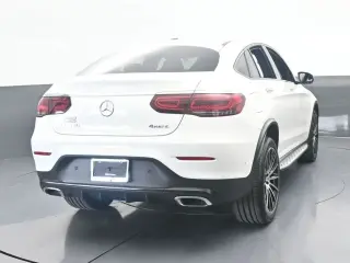 Mercedes-Benz GLC 2022 AWD GLC 300 4MATIC 4dr Coupe