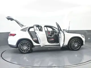 Mercedes-Benz GLC 2022 AWD GLC 300 4MATIC 4dr Coupe
