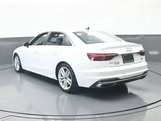 Audi A4 2024 AWD quattro S line Premium Plus 45 TFSI 4dr Sedan