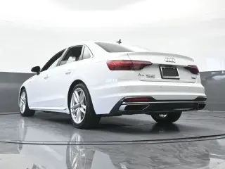 Audi A4 2024 AWD quattro S line Premium Plus 45 TFSI 4dr Sedan
